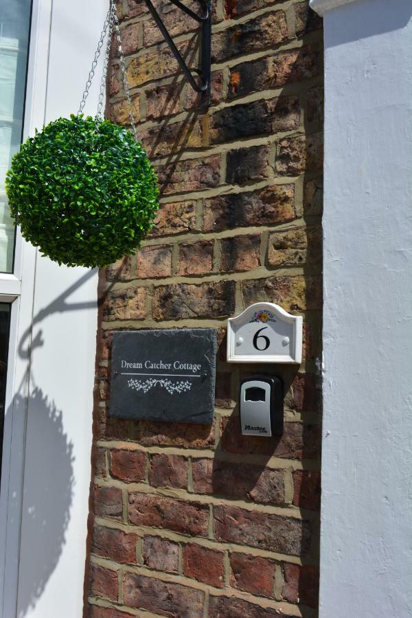 Dream Catcher Cottage Whitby Bagian luar foto